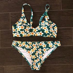 Cupshe floral bikini